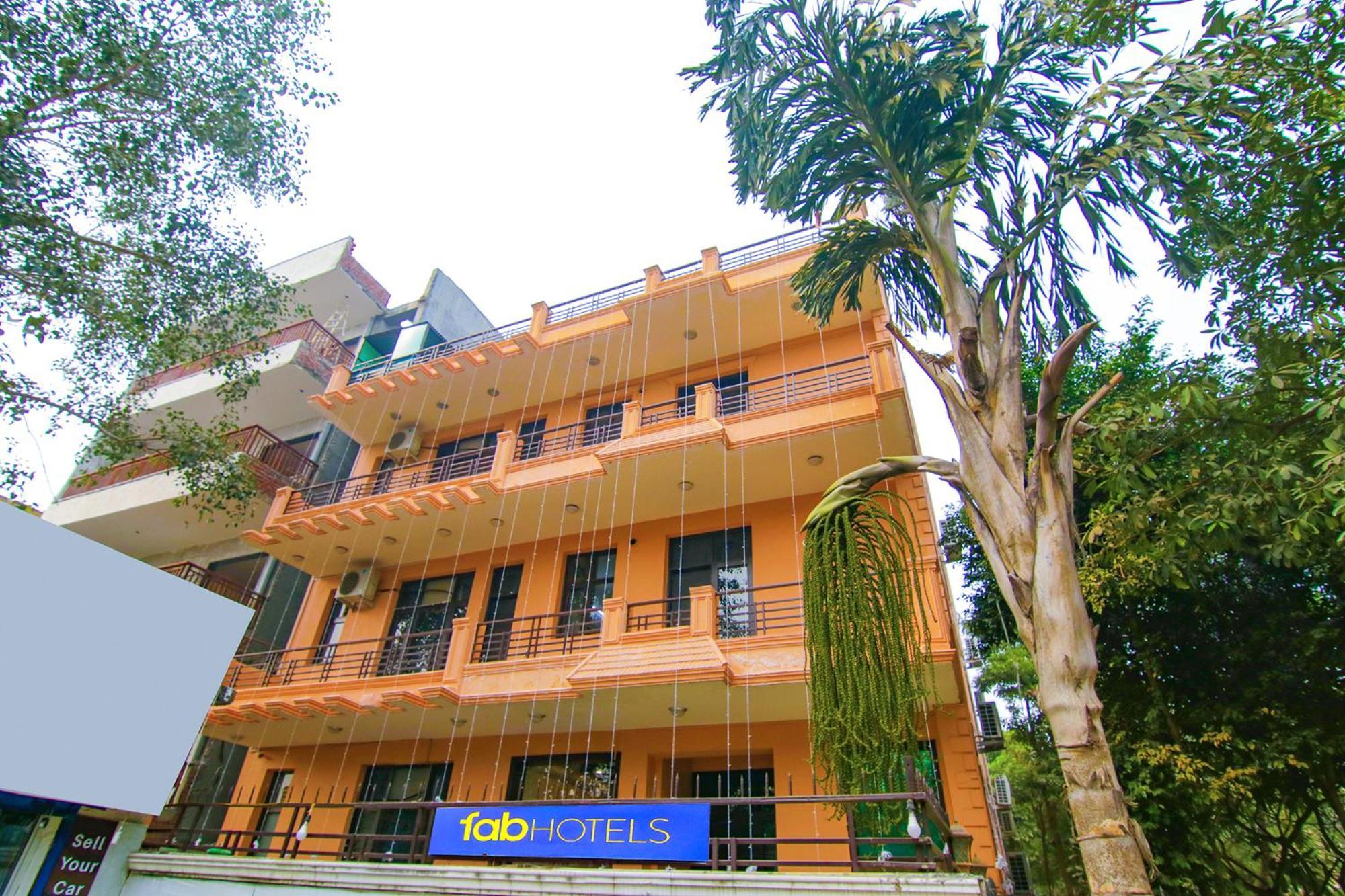 Fabhotel The Lavish Villa Badshahpur Extérieur photo